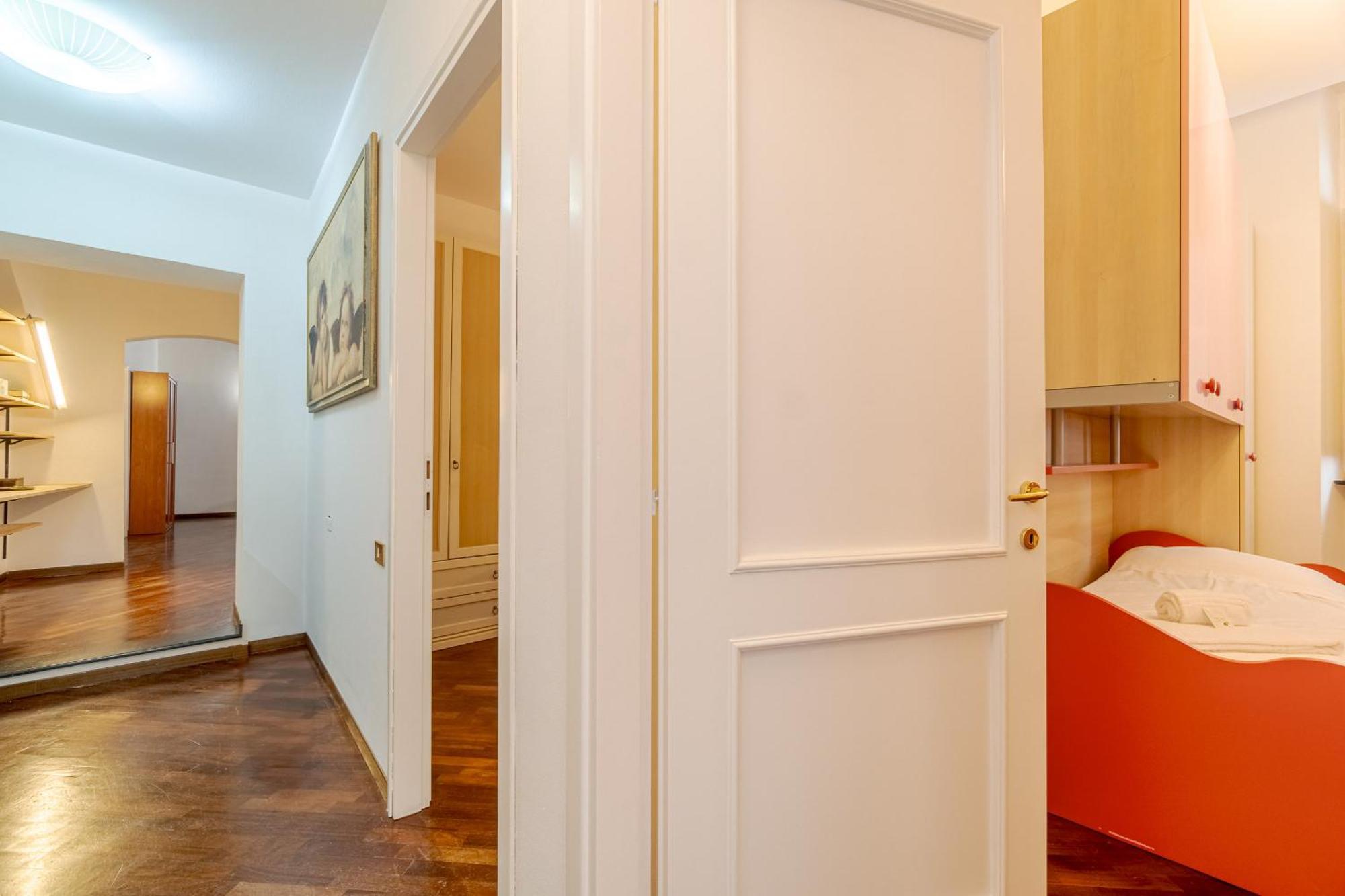 Porto Antico X6 Apartment