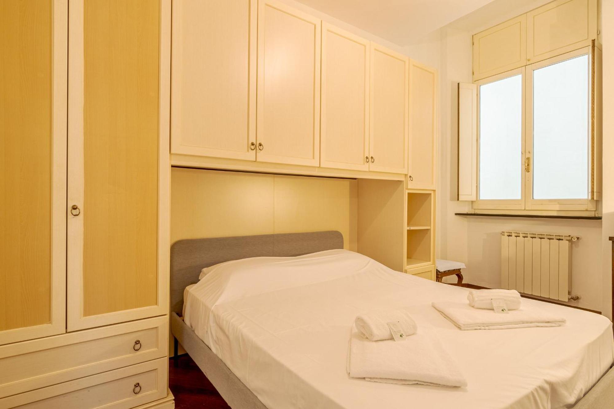 Porto Antico X6 Apartment Genoa